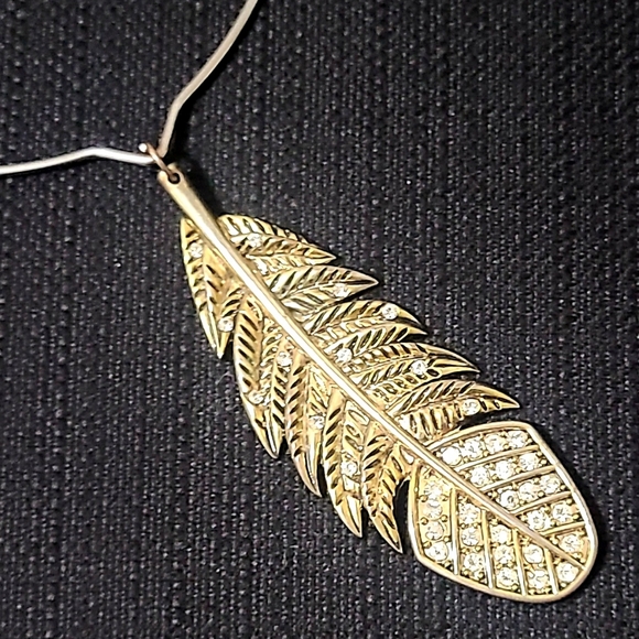 BJ Indian Summer Large Feather Choker - Picture 5 of 6